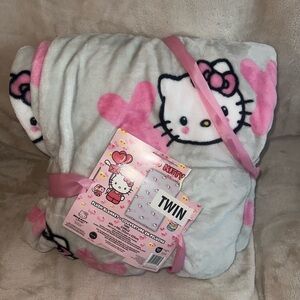 Hello Kitty Valentines Twin Blanket